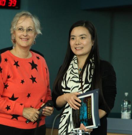 Yanjun got a poster prize at the ERC Grantees Conference "Frontier Research in Chemistry" Yanjun got a poster prize at the ERC Grantees Conference "Frontier Research in Chemistry"