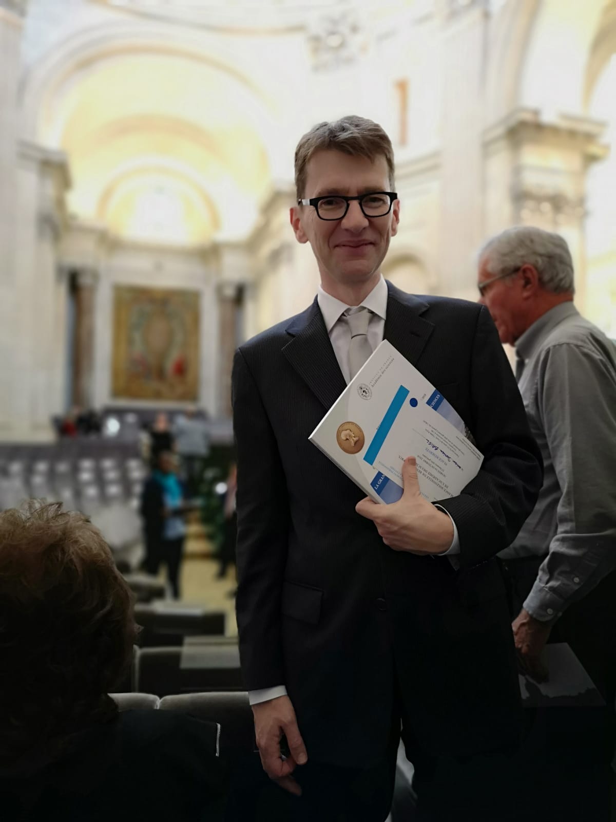 Damien Baigl has been awarded with the Mergier-Bourdeix Prize from the French Academy of Sciences